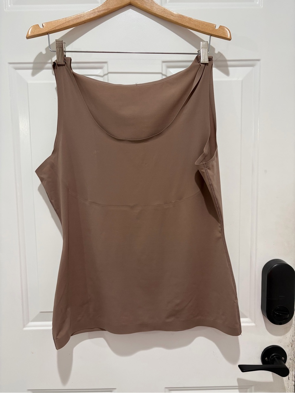 SPANX Thinstincts Smoothing Brown Scoop Neck Tank, IX size anticipated